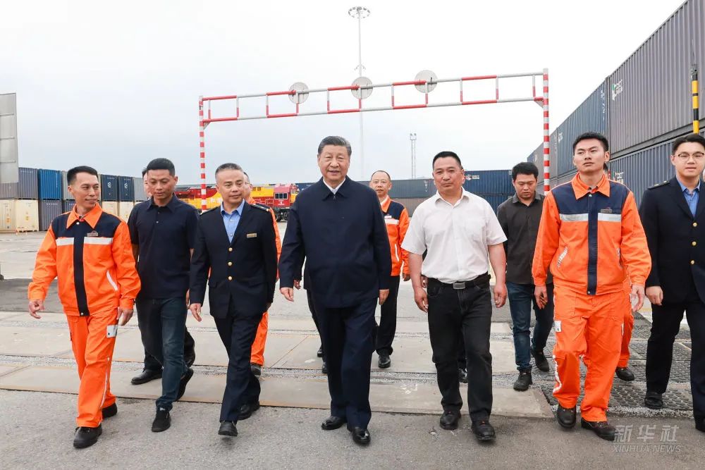 &#21326;&#20159;&#24179;&#21488;&#95;&#21326;&#20159;&#40;&#20013;&#22269;&#41;